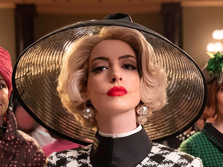 Anne Hathaway as the Grand High Witch in _The Witches_