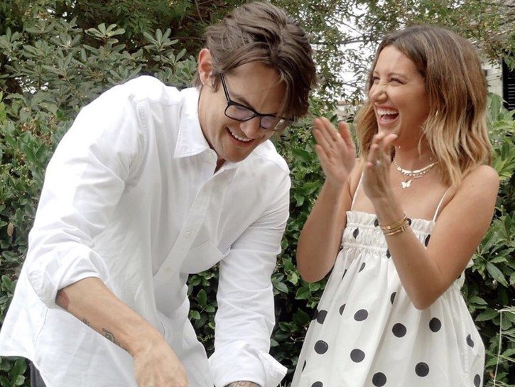 Ashley Tisdale and husband Christopher French announcing the gender of their baby
