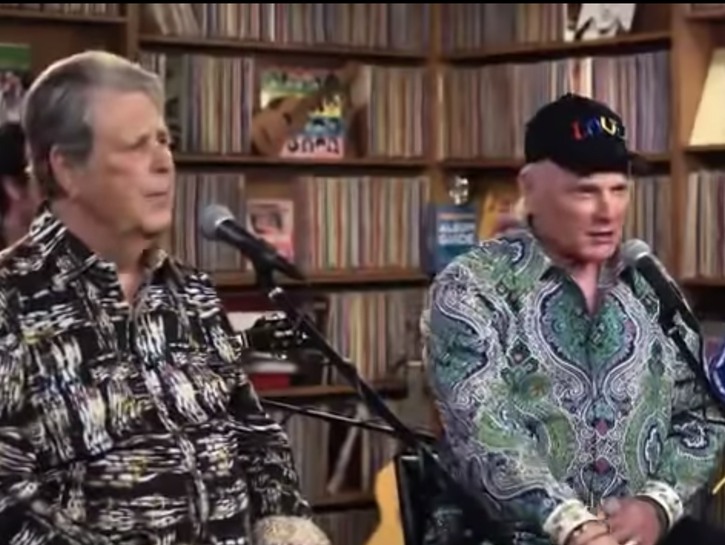 Brian Wilson and Mike Love performing for Rolling Stone magazine.