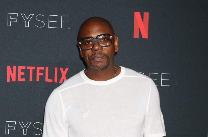 Dave Chappelle wearing glasses Netflix FYSEE event