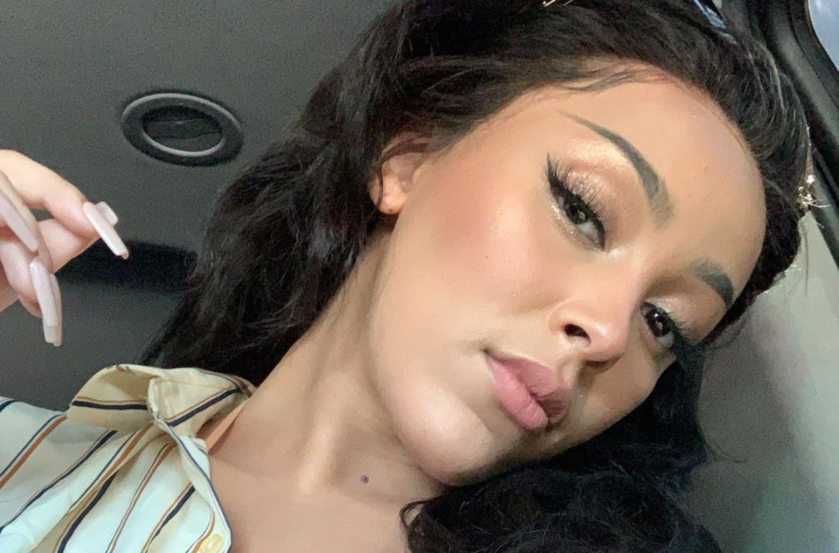 Doja Cat taking a selfie