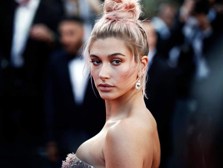 Hailey Baldwin with pink hair