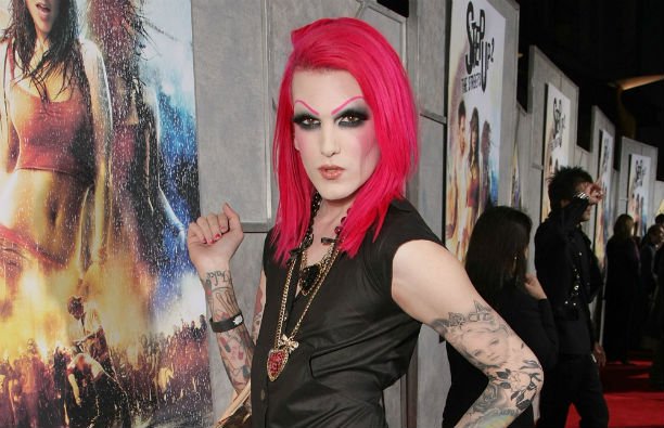 Jeffree Star in a black romper on the red carpet