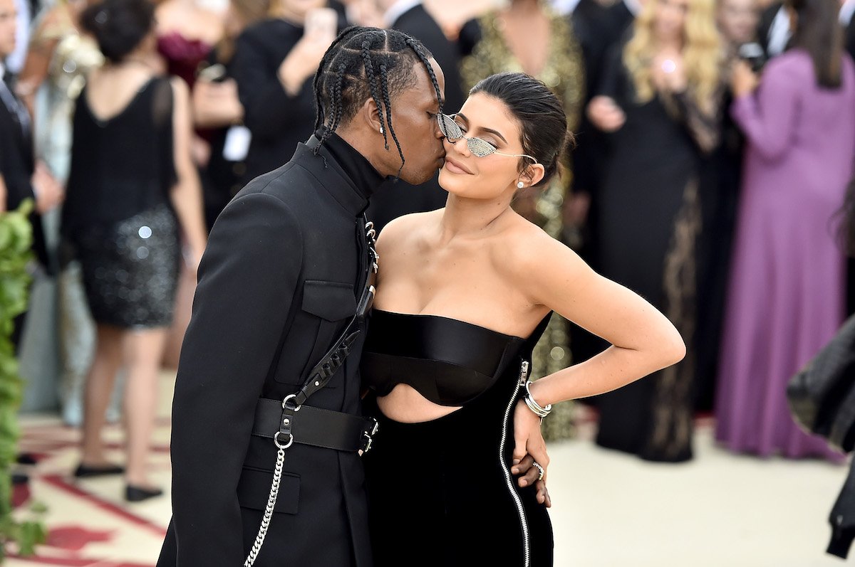 Kylie-Jenner-Travis-Scott-proposals