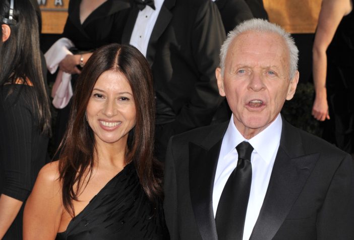 Stella Arroyave and Anthony Hopkins at the 15th Annual Screen Actors Guild Awards.
