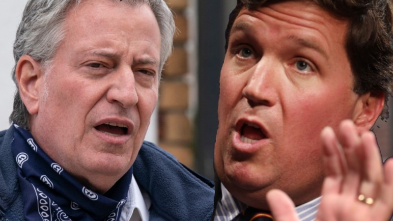 Two separate photos featuring Bill de Blasio and Tucker Carlson