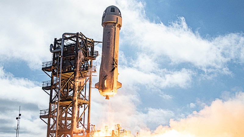 (Blue Origin) New Shepard rocket liftoff
