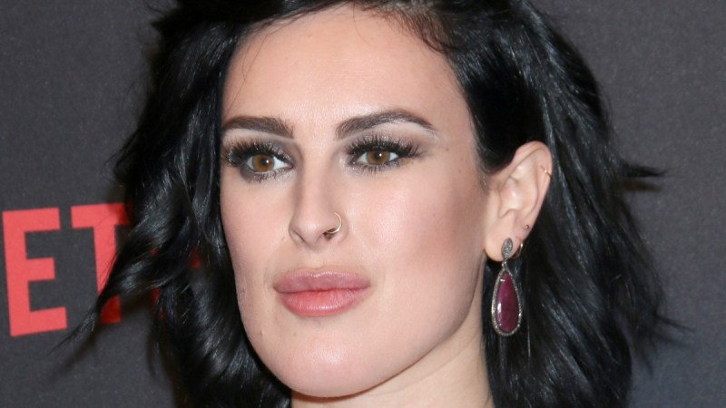Rumer Willis wears a silvery white dress on the red carpet