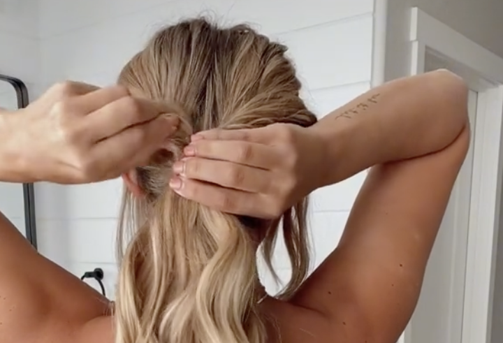 Image of DIY ponytail