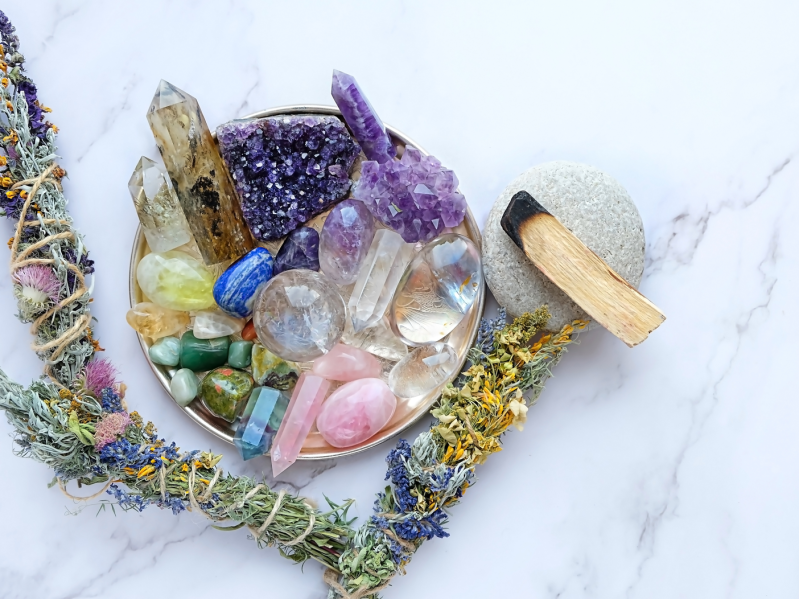 A crystal cleansing kit with different crystals in it