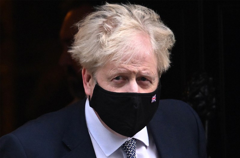 Close up of Boris Johnson wearing a mask