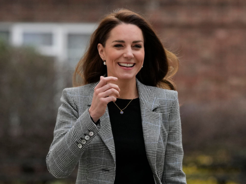 Kate Middleton in gray plaid blazer