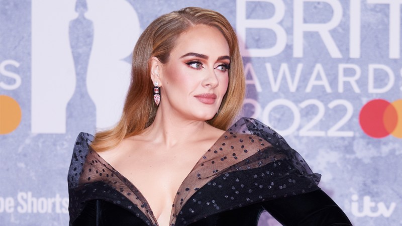 Aledel looking to her left at the Brit Awards Red Carpet