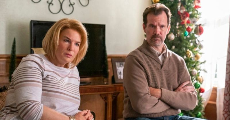 Renee Zellweger as Pam Hupp and Sean Bridgers as Mark Hupp on 'The Thing About Pam'
