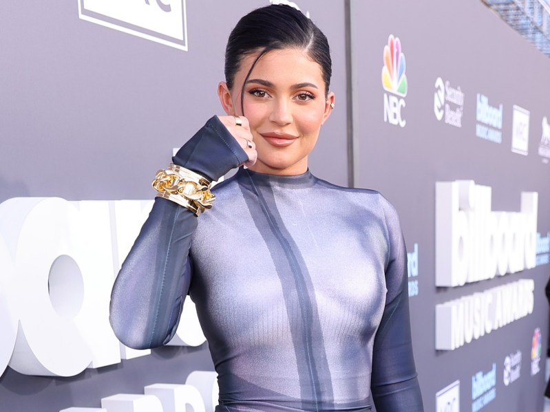 Kylie Jenner wears a blue dress on the Billboards red carpet