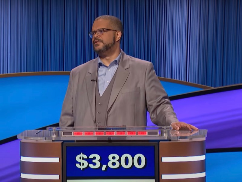 screenshot of scott gabrysiak competing on Jeopardy!