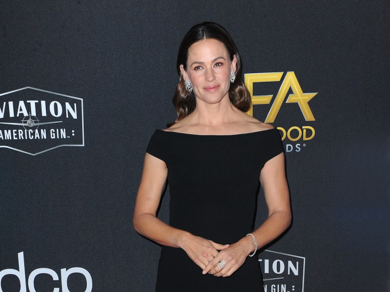 Jennifer Garner smiling in a black dress