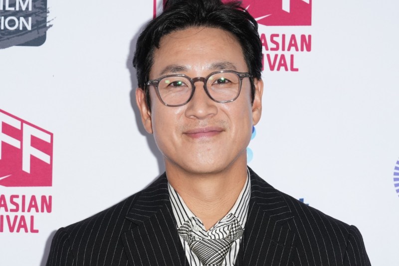 actor-lee-sun-kyun-parasite-star-dead-at-48