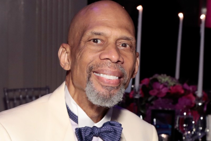 kareem-abdul-jabbar-hospitalized-with-broken-hip-after-fall