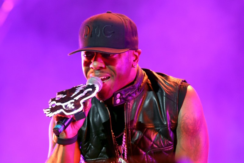 sisqo-performs-smash-hit-thong-song-at-45-years-old