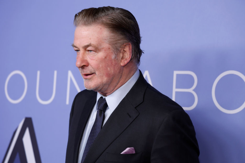 alec-baldwin-indicted-by-grand-jury-for-involuntary-manslaughter-two-years-after-rust-set-shooting
