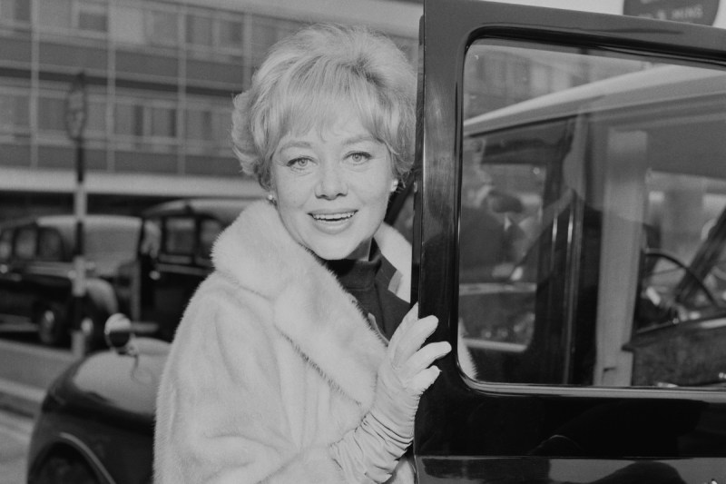 glynis-johns-mary-poppins-star-dies-at-100