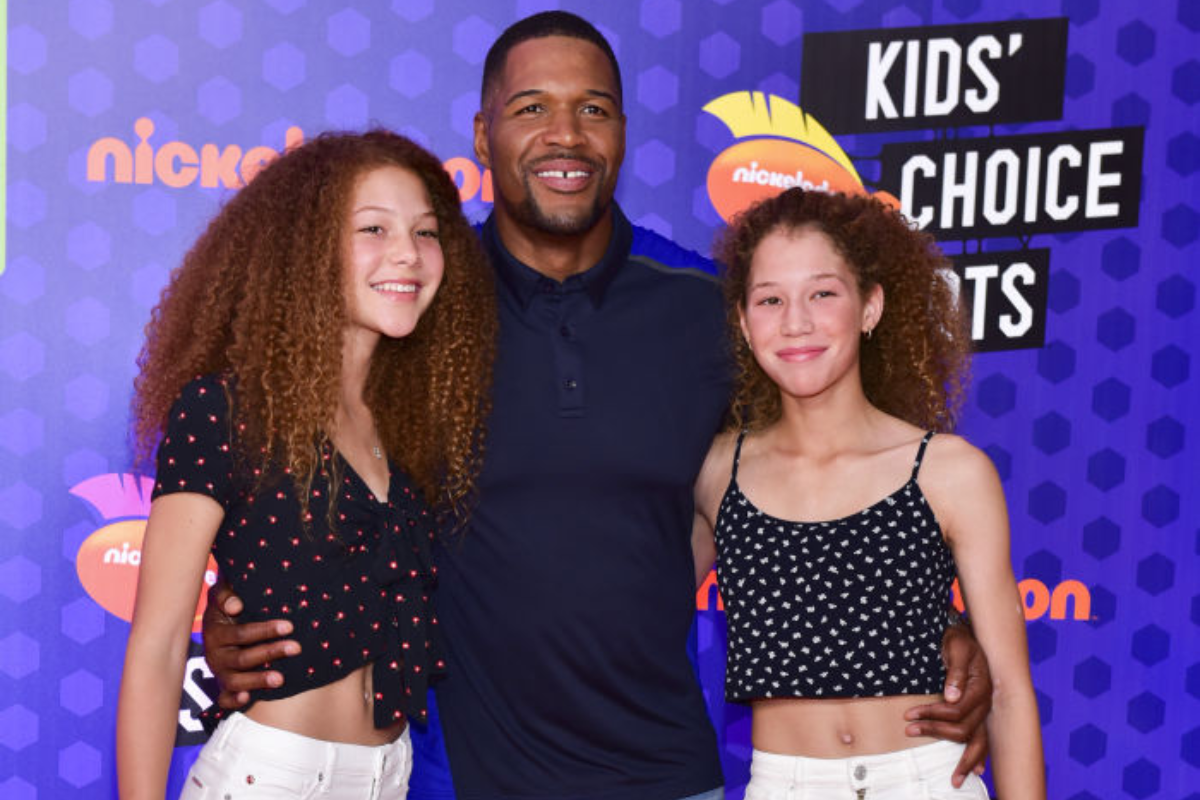 michael-strahans-daughter-isabella-enjoys-pool-day-amid-brain-cancer-battle