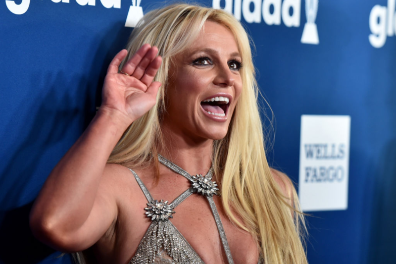 where-was-britney-spears-on-vacation-in-her-nude-beach-photo