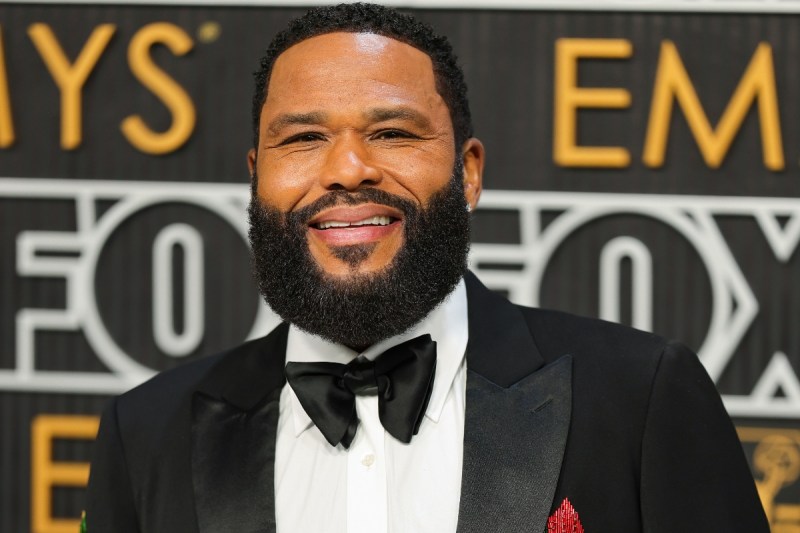 anthony-anderson-hospitalized-after-on-set-brawl