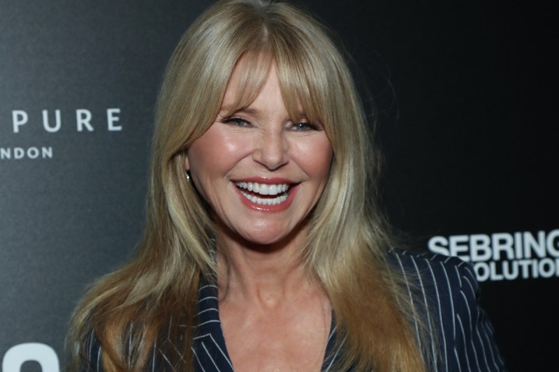 christie-brinkley-posts-shirtless-selfie-to-celebrate-70th-birthday