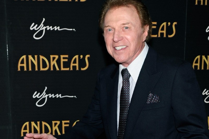 Steve Lawrence, Actor and Grammy Winner, Dead at 88
