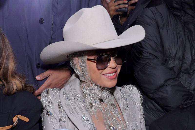 beyonce-officially-announces-new-album-act-ii-cowboy-carter