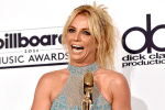 britney-spears-sparks-concern-after-announcing-she-changed-her-name