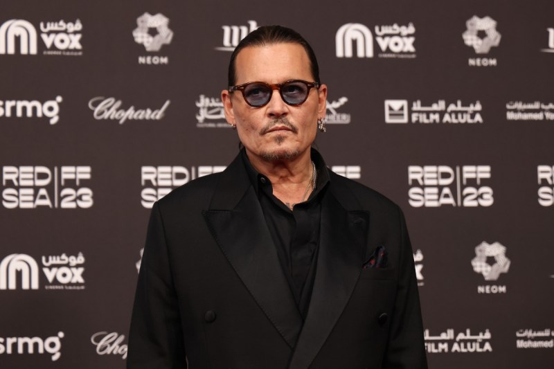 johnny-depp-responds-to-blow-costar-lola-glaudinis-verbal-assault-claims