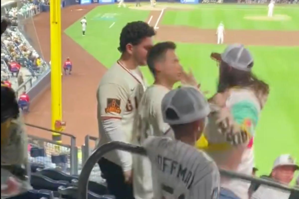 padres-fan-slaps-giants-fan-in-the-face-at-mlb-game-in-wild-video