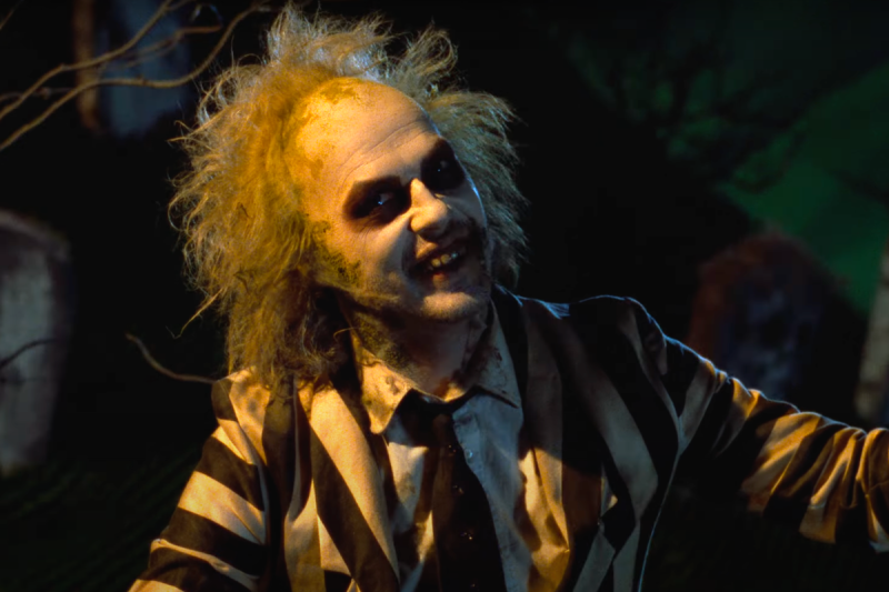 see-michael-keatons-return-as-beetlejuice-in-first-look-at-beetlejuice-2