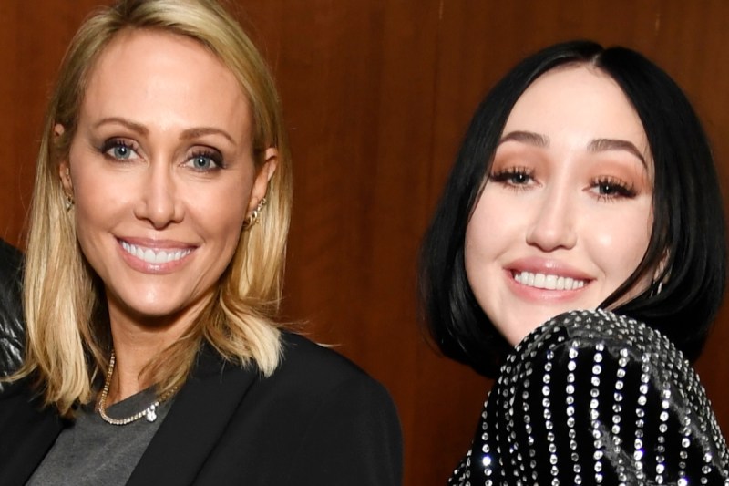 tish-cyrus-is-not-open-to-making-up-with-daughter-noah-amid-dominic-purcell-drama