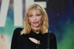 courtney-love-slams-taylor-swift-shes-not-interesting-as-an-artist
