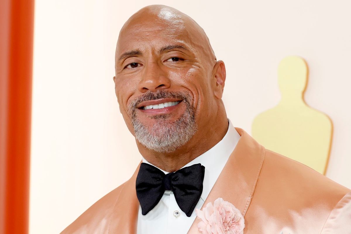 dwayne-the-rock-johnson-slammed-for-constant-tardiness-peeing-in-bottles-on-set