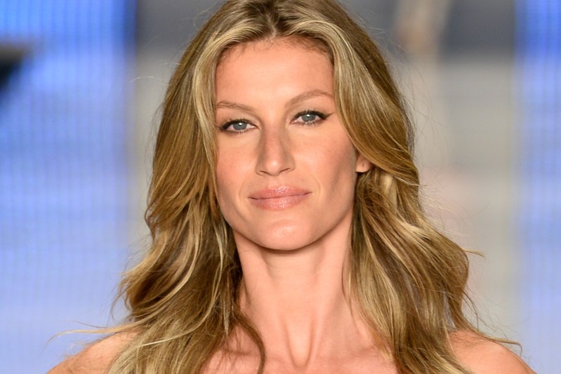 gisele-bundchen-rocks-leopard-print-swimsuit-in-risque-photoshoot