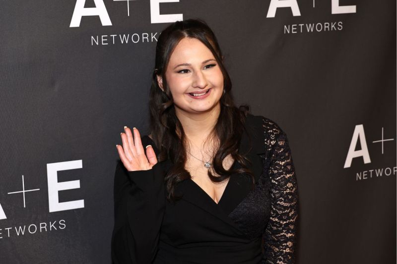 gypsy-rose-blanchard-claims-shes-undergoing-cosmetic-surgery