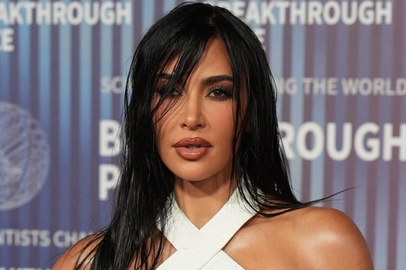 kim-kardashian-loses-100k-followers-in-wake-of-taylor-swift-diss-track-thank-you-aimee