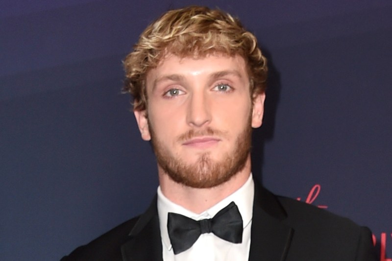 logan-paul-and-nina-agdal-reveal-theyre-expecting-their-first-child