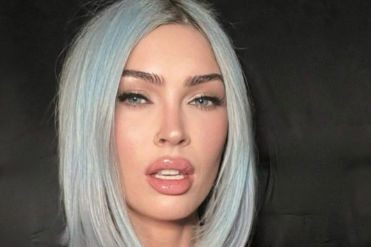 megan-fox-debuts-wild-new-hair-color-and-style-entering-my-jedi-era