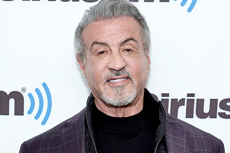 sylvester-stallone-accused-of-insulting-extras-on-tulsa-king-set