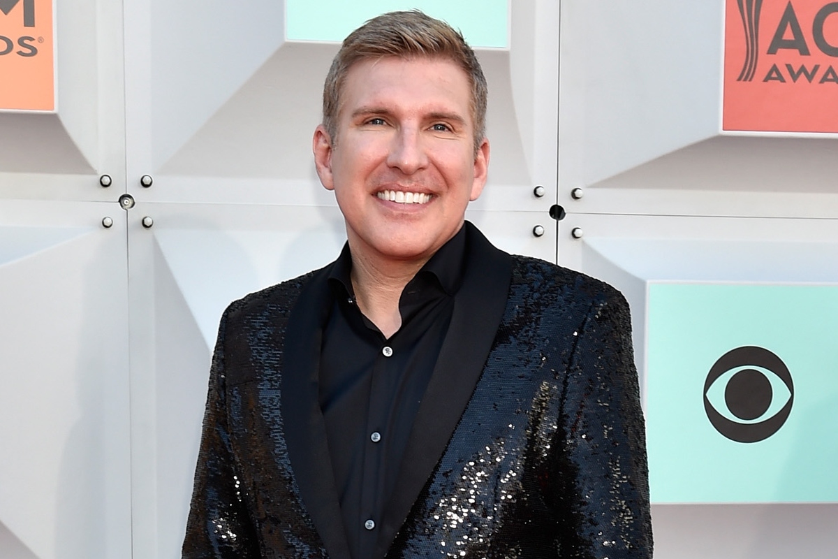 todd-chrisley-ordered-to-pay-755k-in-defamation-lawsuit-while-behind-bars