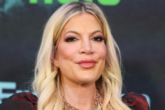 tori-spelling-reveals-the-truth-about-rumors-a-baby-pig-led-to-dean-mcdermott-divorce