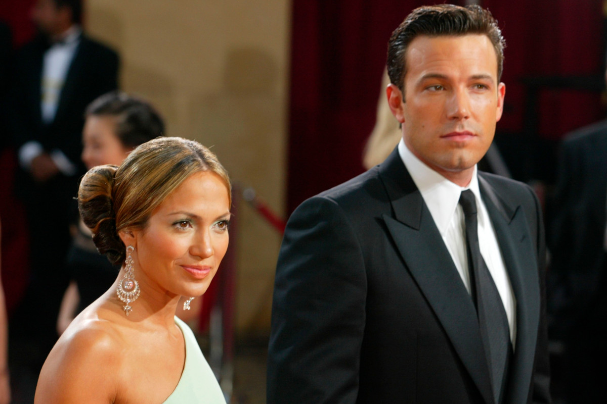 Ben Affleck Spotted Leaving LA House He's Been Staying in Amid Jennifer Lopez Split Rumors