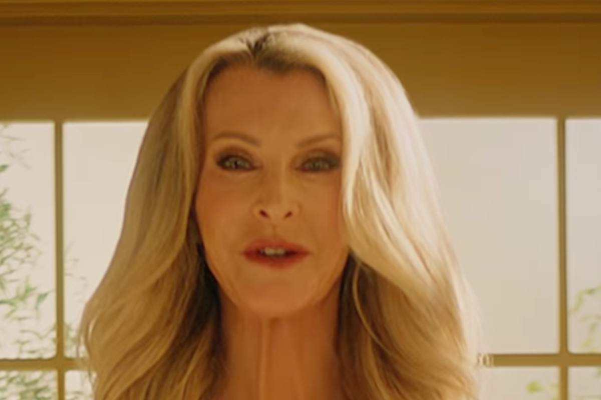 Joan Vassos Announced as First 'Golden Bachelorette'