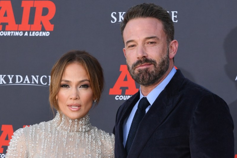 ben-affleck-jennifer-lopezs-close-friend-jason-mewes-speaks-out-about-divorce-rumors